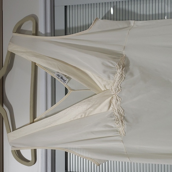 Vintage Vanity Fair long nightgown ivory - Picture 5 of 7
